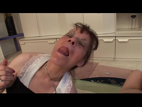 ❤️ Due nonne e un nonno fanno una cosa a tre ☑ Solo pornoal it.https-tubsexer.ru ❌