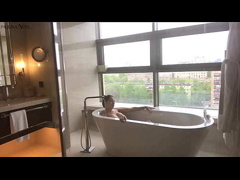 ❤️ Tremenda pupa che si masturba appassionatamente la figa in bagno ☑ Solo pornoal it.https-tubsexer.ru ❌